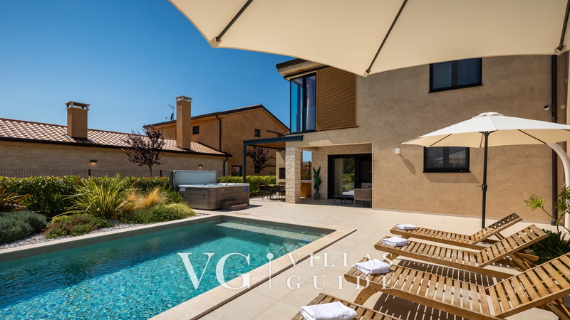 Villa San Vincenti Pool