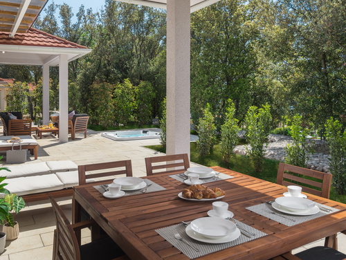 Luxury Bay Villa Porto Bus