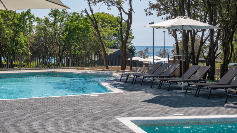 Luxury Bay Villa Porto Bus