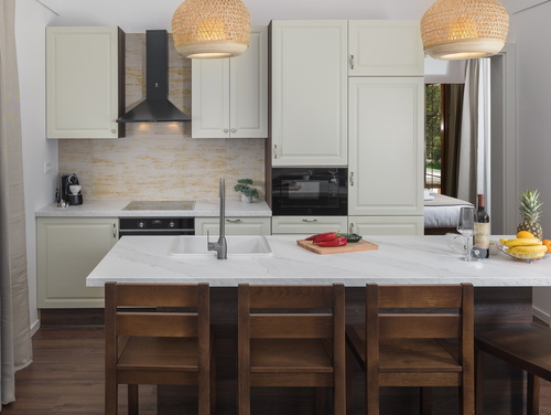 Luxury Bay Villa Porto Bus