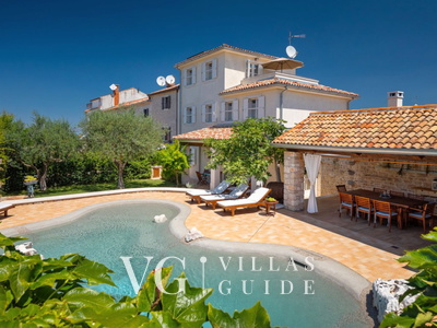 Villa Elizabeta Pool