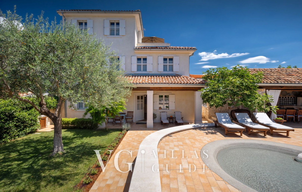 Villa Elizabeta Garden and property exterior