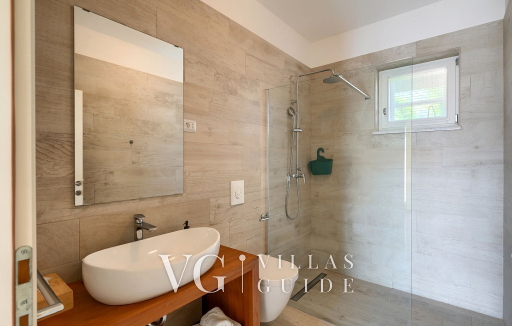 Villa Elizabeta Bathroom