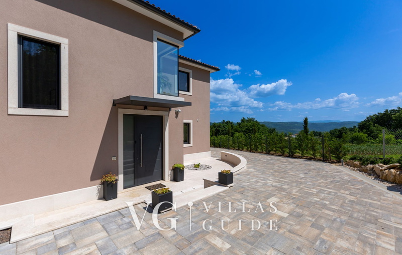 Villa Faloniga Garten und Außenbereich