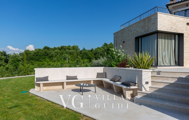 Villa Faloniga Zusatzinhalte