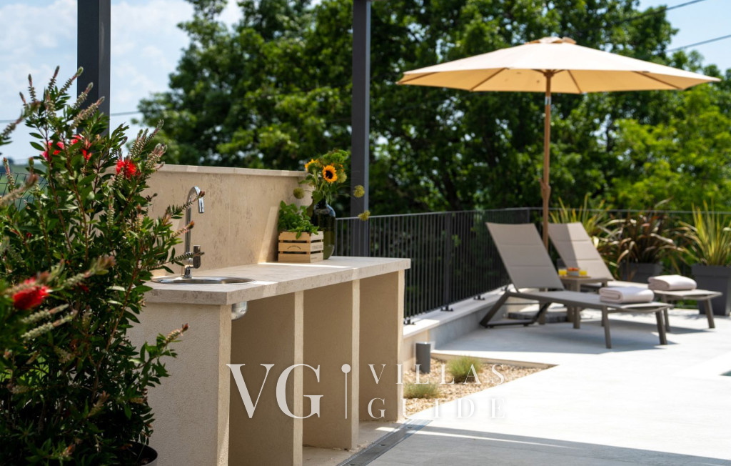 Villa Venta Additional content