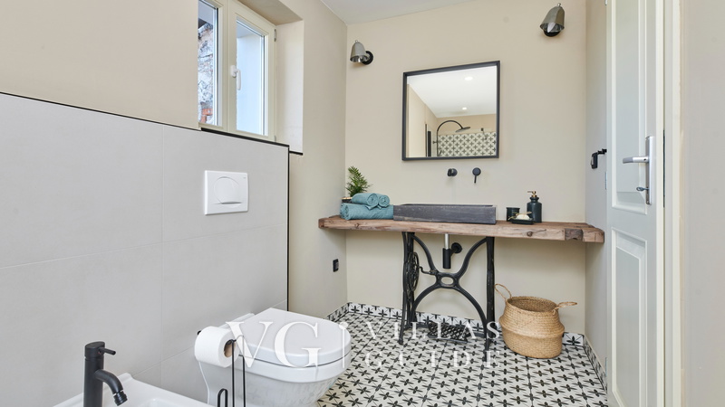 Villa Mediterranea Bathroom