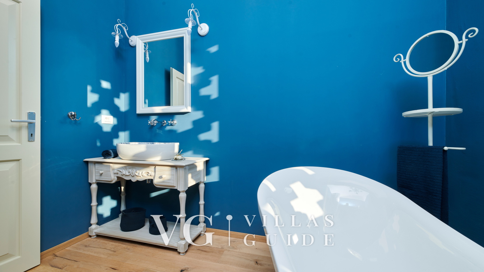 Villa Mediterranea Bathroom