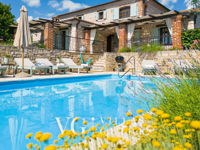 Villa Aryana Pool