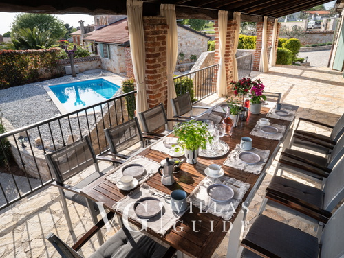 Villa Amyra