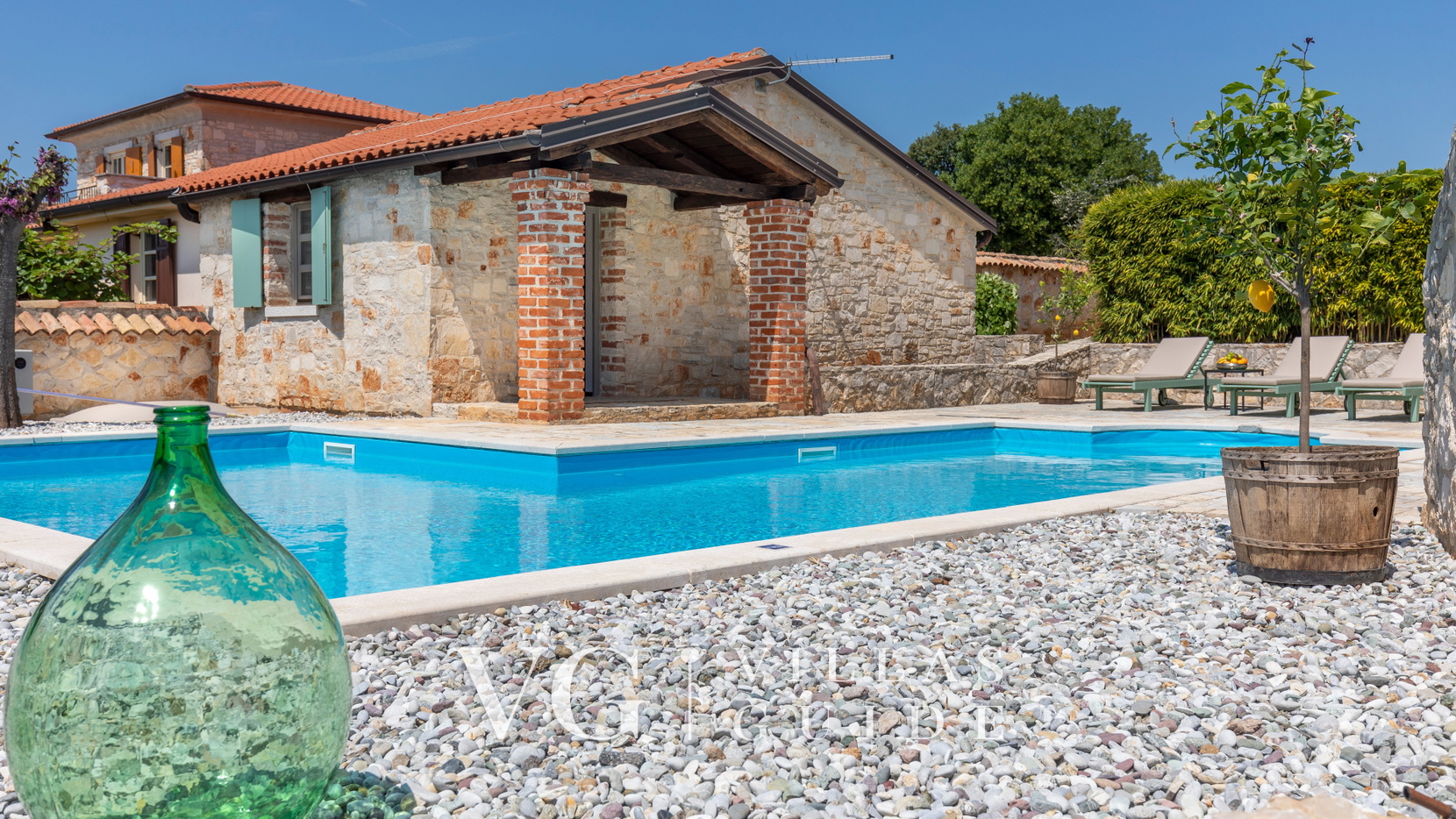 Villa Amyra Bazen