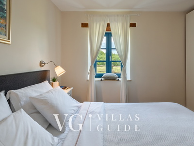 Villa Paradiso Bedroom