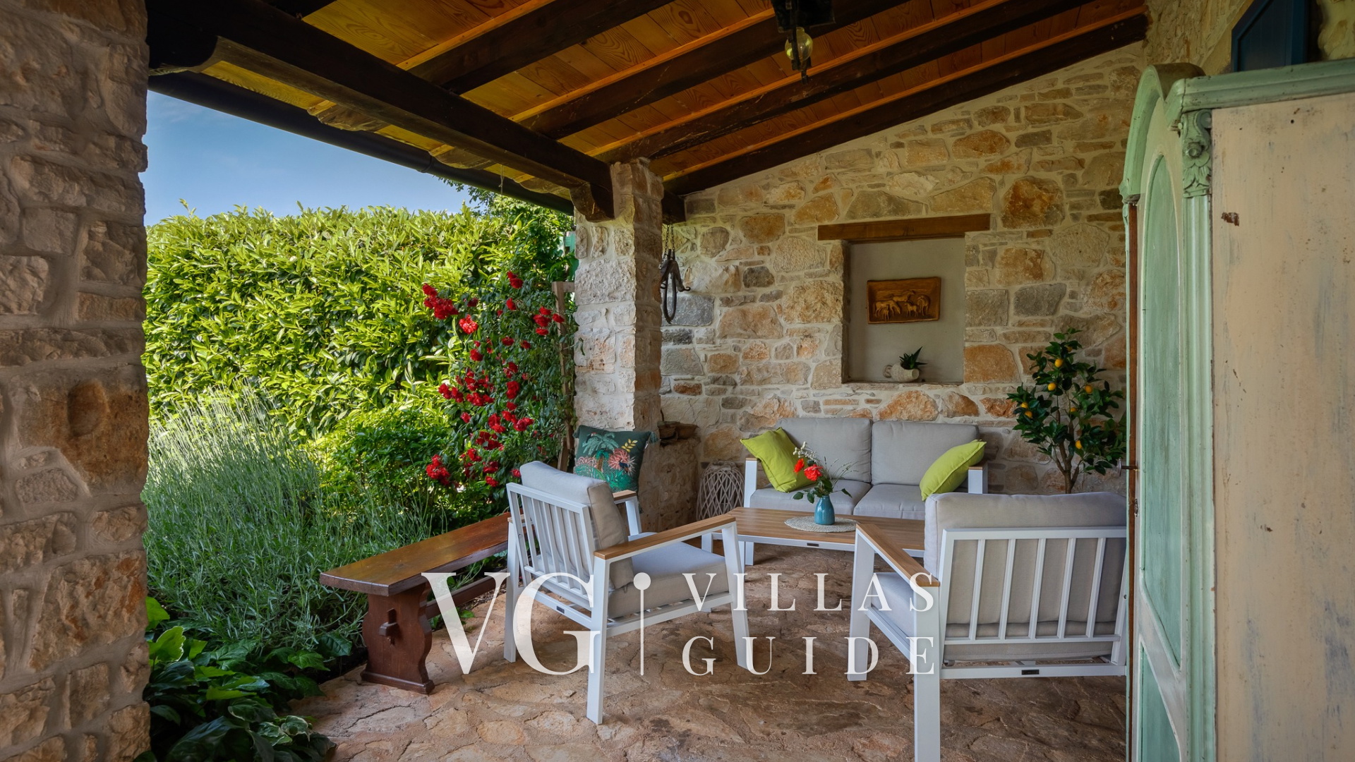 Villa Paradiso Additional content