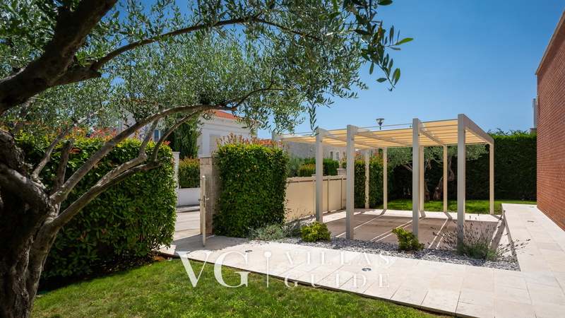 Villa Rafaelle Garten und Außenbereich