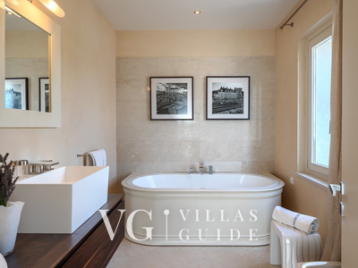 Villa Rafaelle Badezimmer