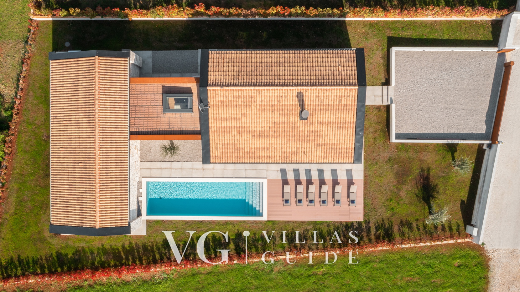 Villa Oliba Garten und Außenbereich