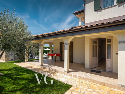 Villa Inga Garden and property exterior