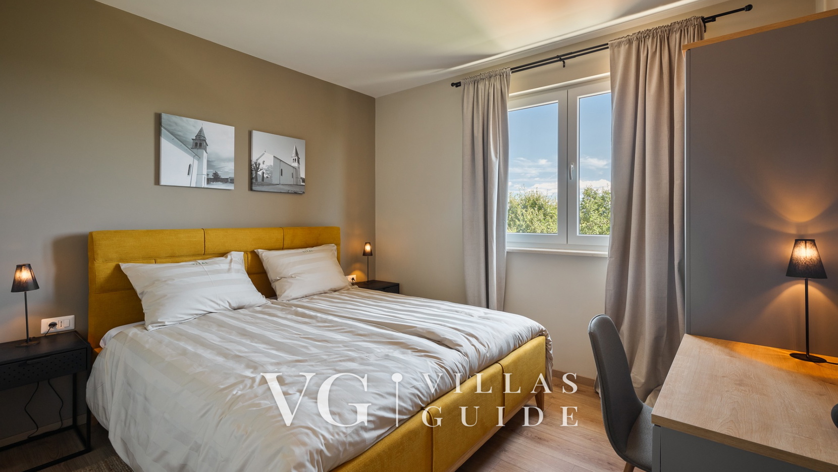 Casa San Vital Bedroom