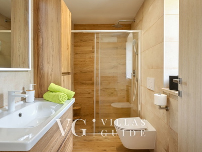 Casa Mavretići Bathroom