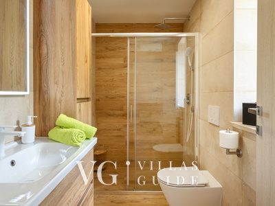 Casa Mavretići Bathroom