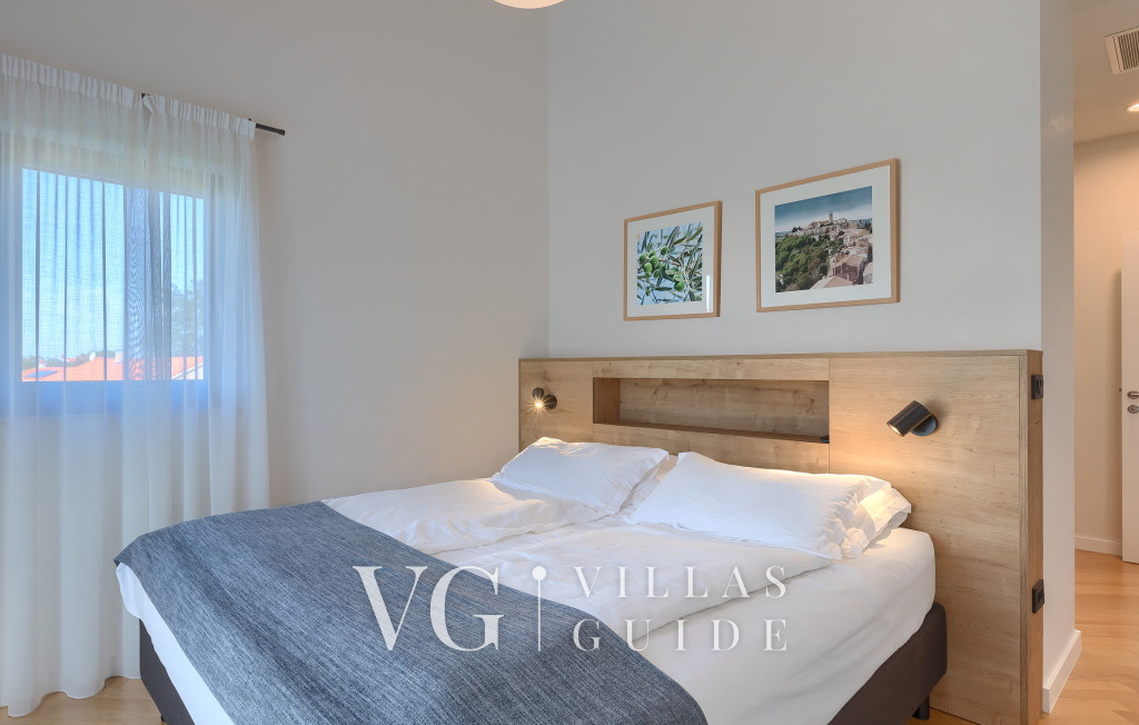 Villa Povetica Bedroom