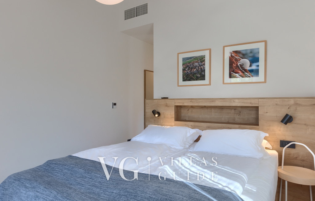 Villa Povetica Bedroom