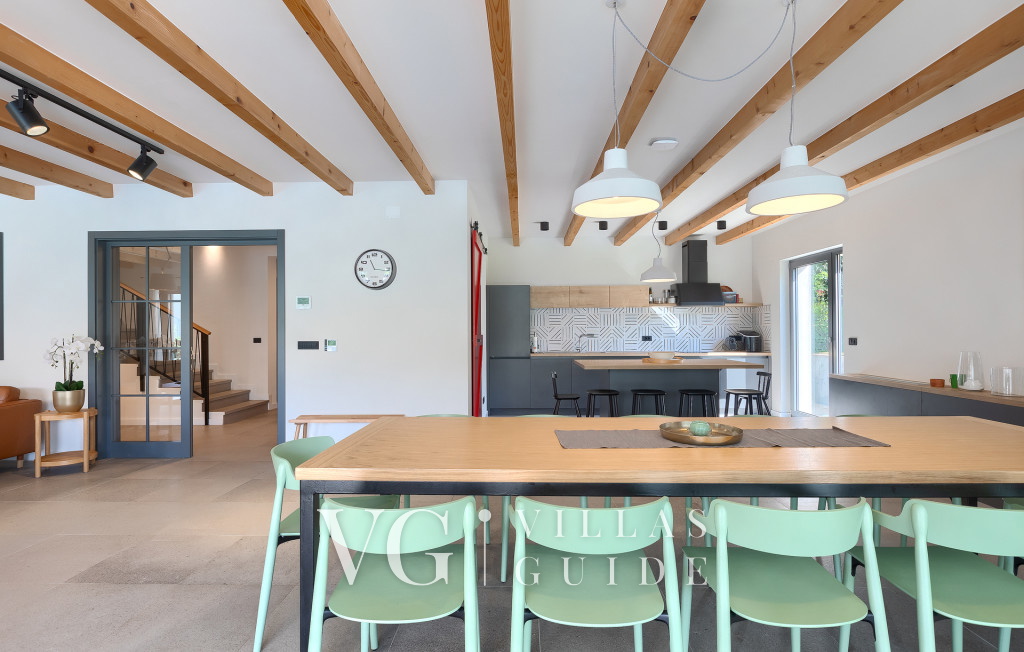 Villa Povetica Kitchen