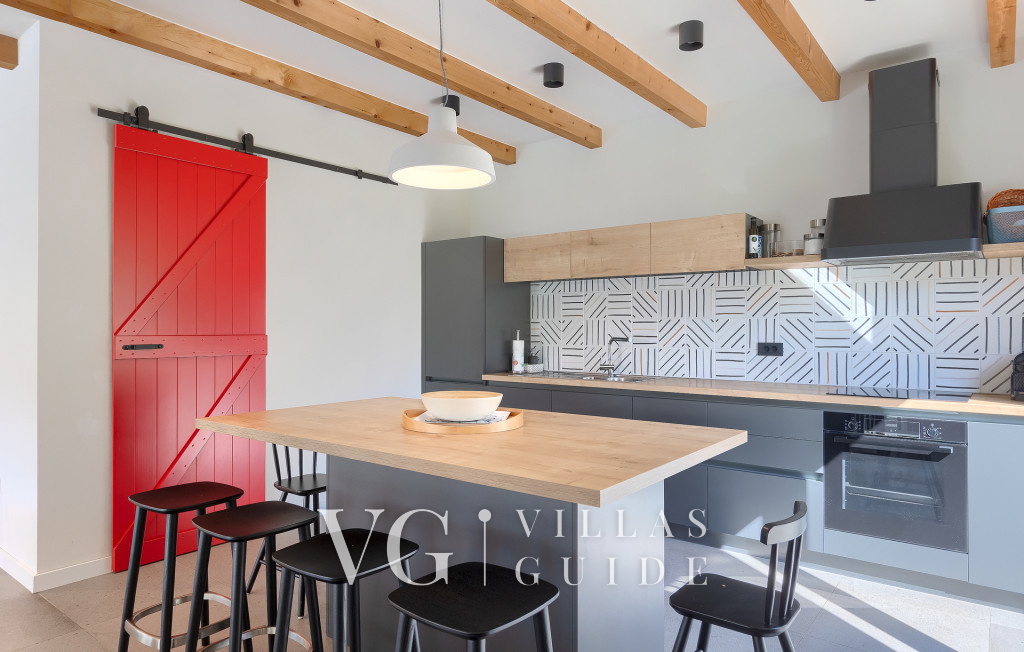 Villa Povetica Kitchen