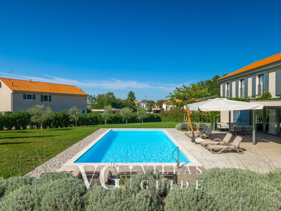 Villa Povetica Garden and property exterior