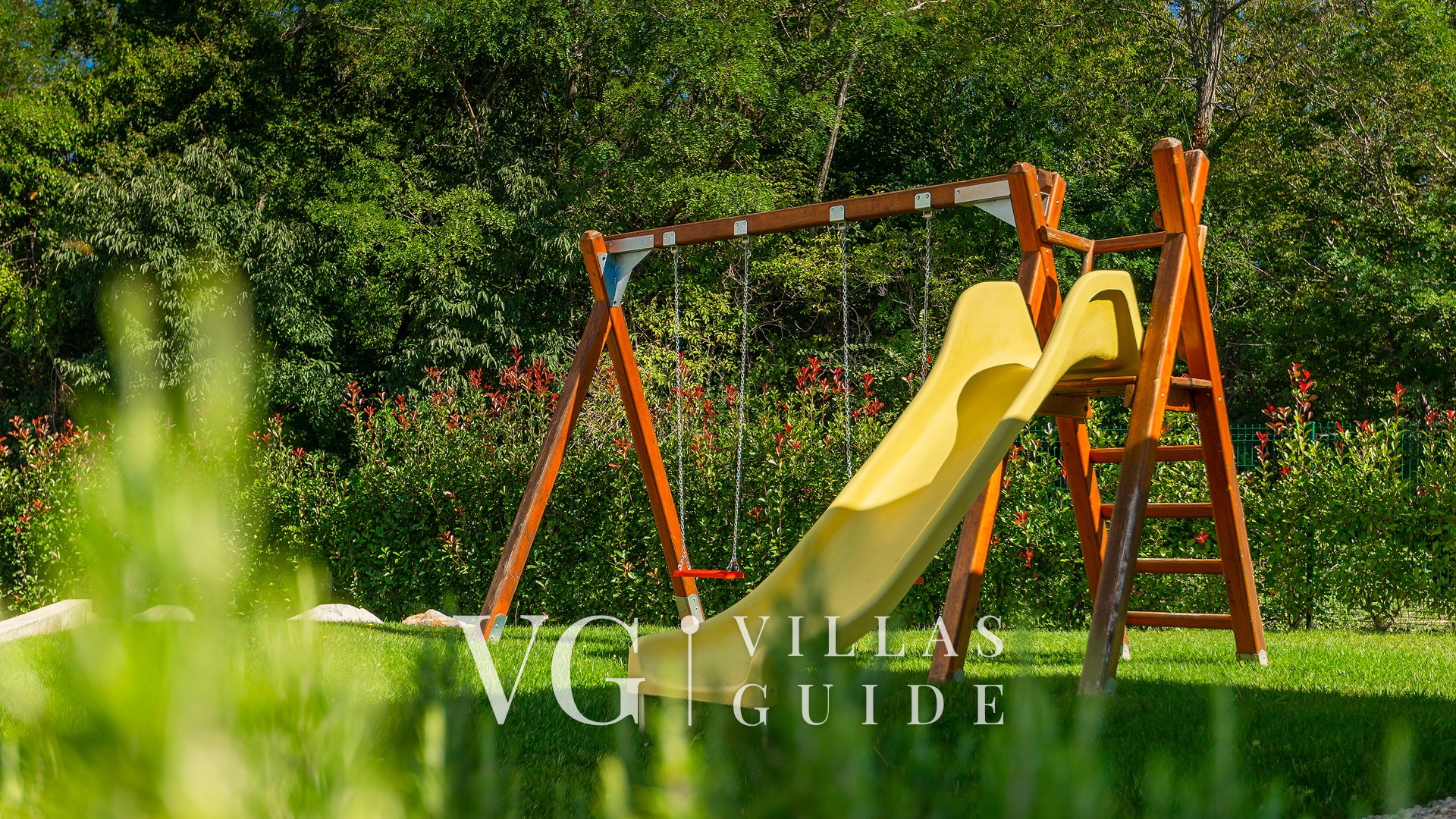 Villa Povetica Additional content