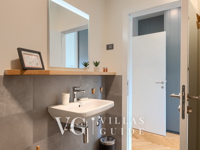 Villa Povetica Bathroom