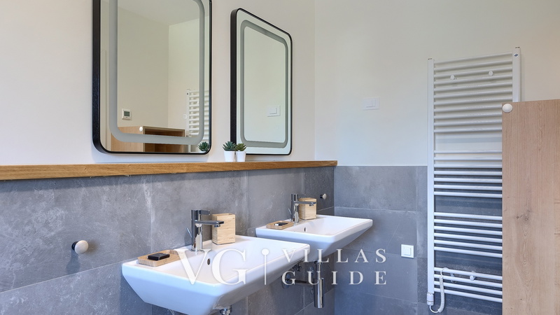 Villa Fritula Bathroom