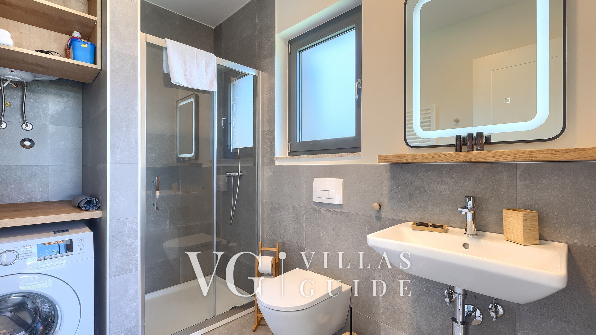 Villa Fritula Bathroom