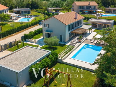 Villa Fritula Garden and property exterior