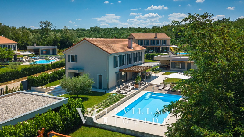 Villa Fritula Garden and property exterior