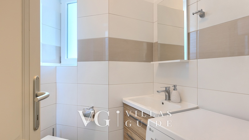 Villa Gardenia Bathroom