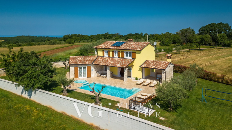 Villa Gardenia Garden and property exterior