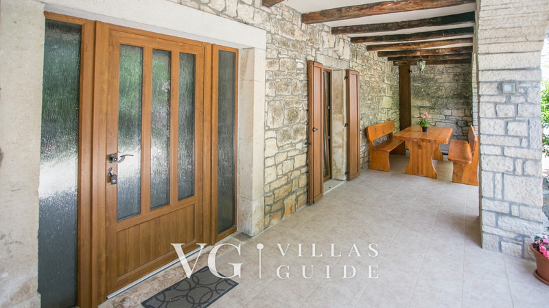 Casa Mendula Additional content