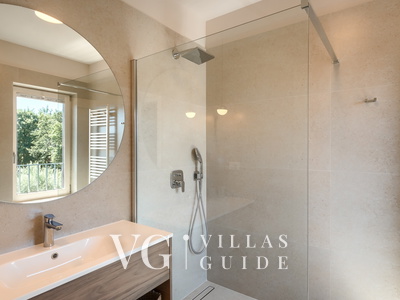 Villa Blagdan Bathroom