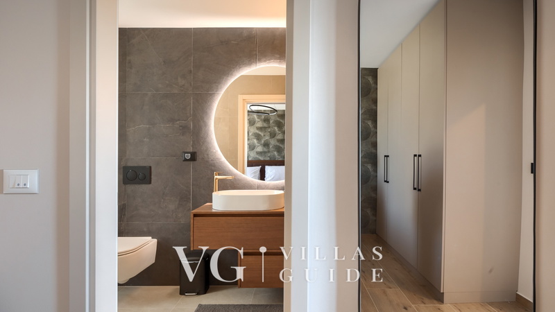 Villa Blagdan Bathroom