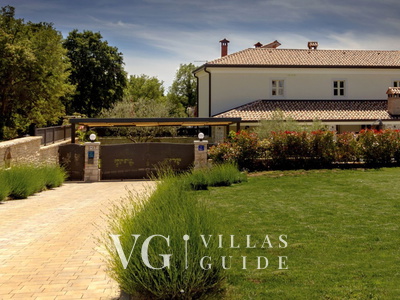 Villa Lori Dvorište i vanjski dio objekta