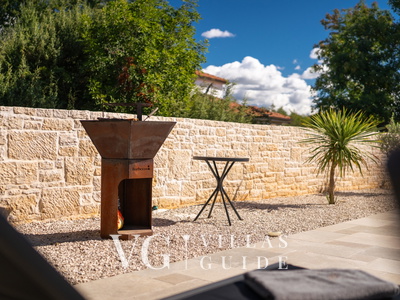 Villa Alves Additional content