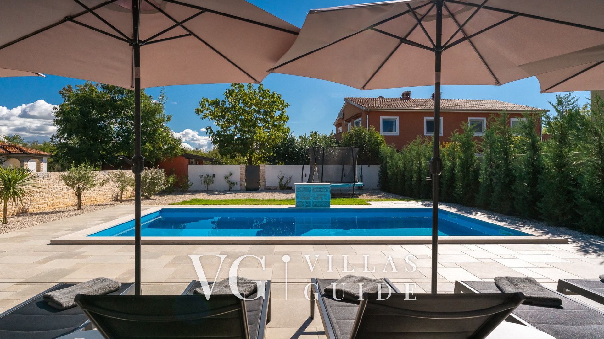 Villa Alves Pool