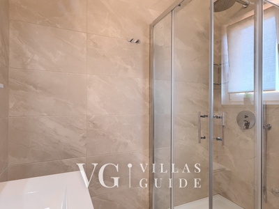 Villa Oliveti Badezimmer