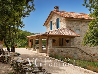 Villa Krug Garden and property exterior