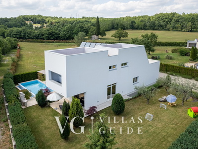 Villa Kate Garden and property exterior