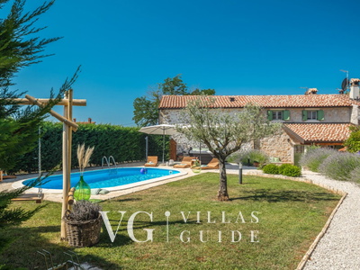 Villa Nonni Garden and property exterior