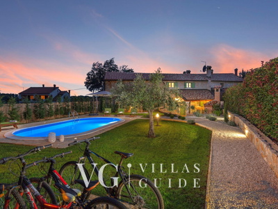 Villa Nonni Garden and property exterior
