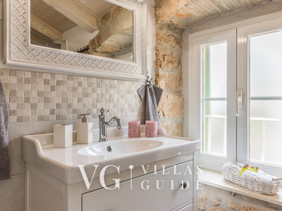 Villa Nonni Guest toilet