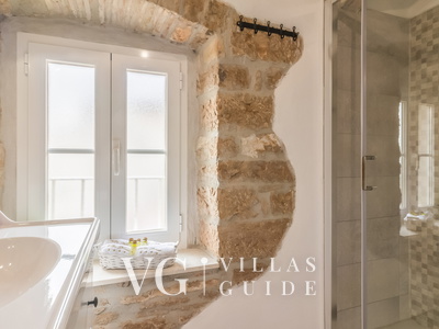 Villa Nonni Bathroom